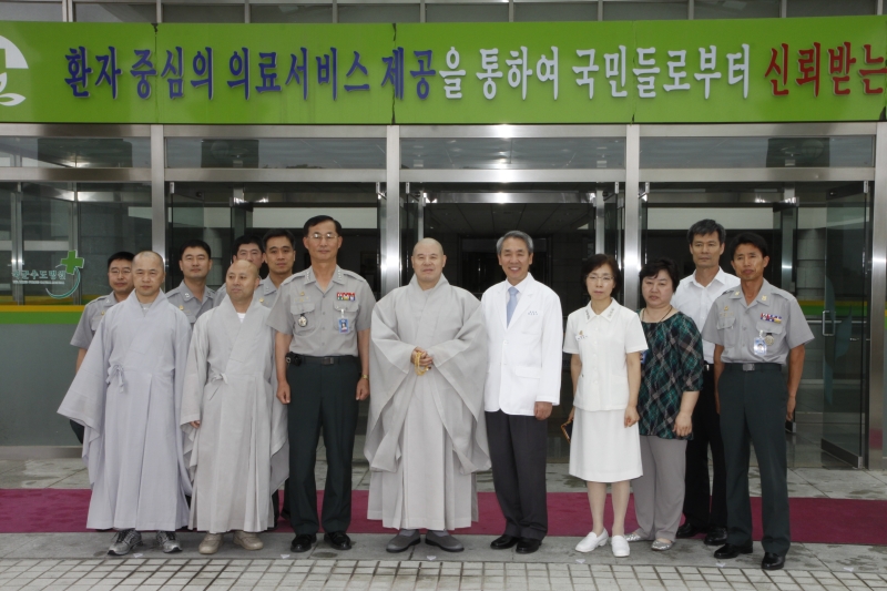 2011.06.24_국군수도병원 격려방문1